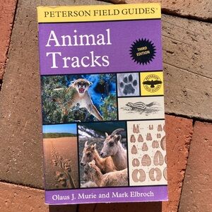 2005 Animal Tracks Peterson Field Guide Olaus J Murie Winter Hike Nature Animals
